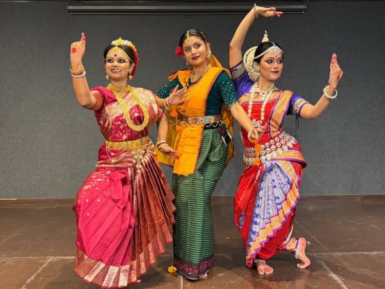 ত্রিবেণী : তিন নৃত্যধারার অনন্য মিলনে মুখরিত আহমেদাবাদ