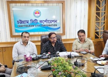 চট্টগ্রামে যানজট কমাতে ও সড়কে শৃঙ্খলা ফেরাতে এআই-ভিত্তিক ট্রাফিক সিস্টেম চালুর উদ্যোগ