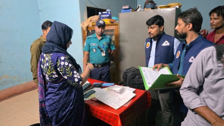 কোতোয়ালিতে শাজিতুজ ফুড অ্যান্ড বেভারেজকে বিএসটিআইয়ের জরিমানা