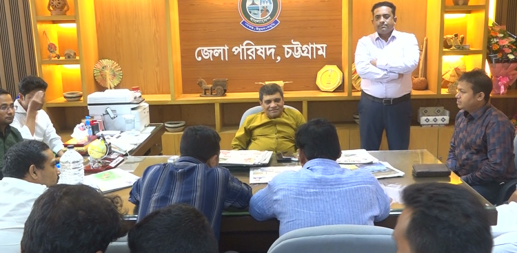 চট্টগ্রাম জেলা পরিষদের প্রশাসক হিসেবে দায়িত্ব নিলেন মাহবুবের রহমান