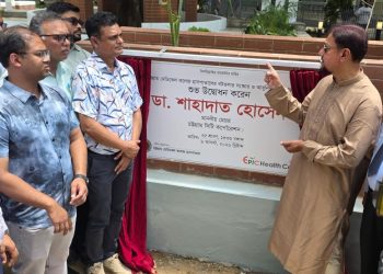 চমেক হাসপাতালকে রোগীবান্ধবে পরিণত করব : মেয়র শাহাদাত