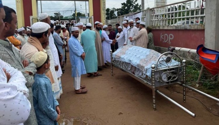 হাটহাজারীর বিএনপি নেতা রিয়াদ উদ্দিনের বাবার ইন্তেকাল