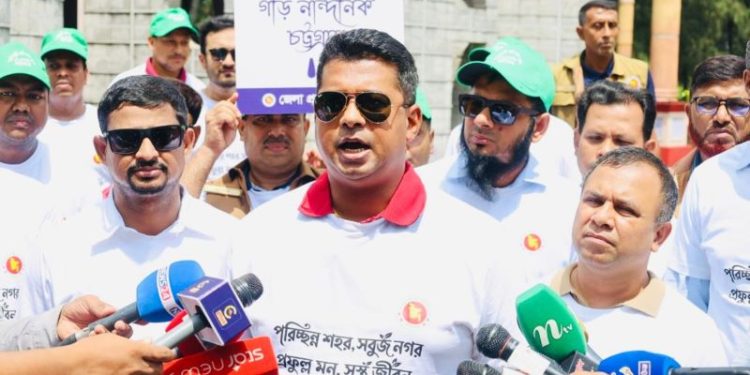 পরিচ্ছন্নতাকে অভ্যাসে পরিণত করতে হবে : জেলা প্রশাসক জাহিদ