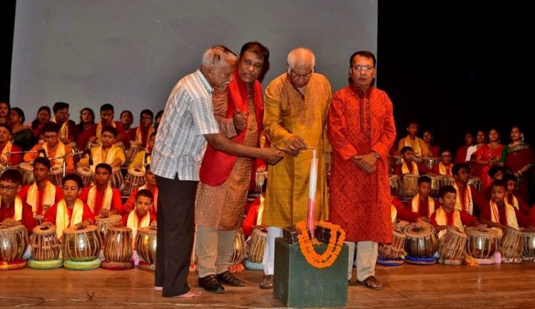 টিআইসিতে ক্লাসিক্যাল তবলা স্টুডেন্টস ফোরামের ‘তবলা তরঙ্গিনী’ অনুষ্ঠান সম্পন্ন