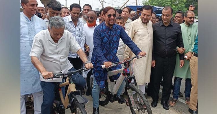 দেশের প্রথম সাইকেল ট্র্যাক চালু চট্টগ্রামে