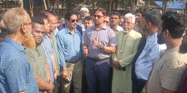 মাদারবাড়িতে দৃষ্টিনন্দন খেলার মাঠ হবে : মেয়র শাহাদাত