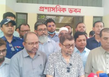 পটিয়া উপজেলা স্বাস্থ্য কমপ্লেক্সে হঠাৎ স্বাস্থ্যমন্ত্রী